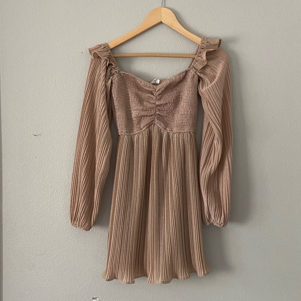 puff sleeve dress
